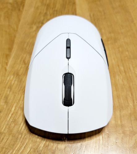 RAPOO VT9PRO4Kの表面の質感